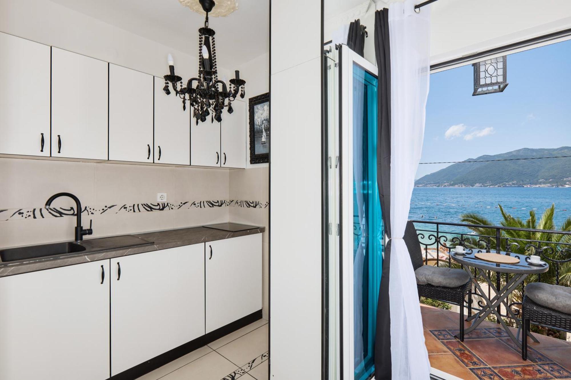 Apartment Villa Marija Tivat Zewnętrze zdjęcie